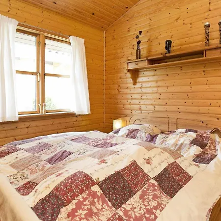 Two-bedroom Holiday In 2 Σπίτι διακοπών *